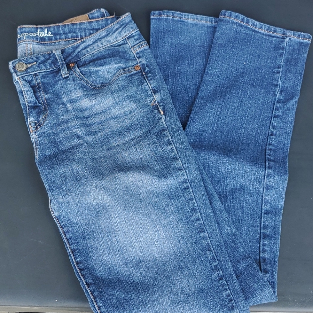 Aeropostale size 6 Long skinny jean